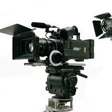 En professionell studiokamera som används i live casinon